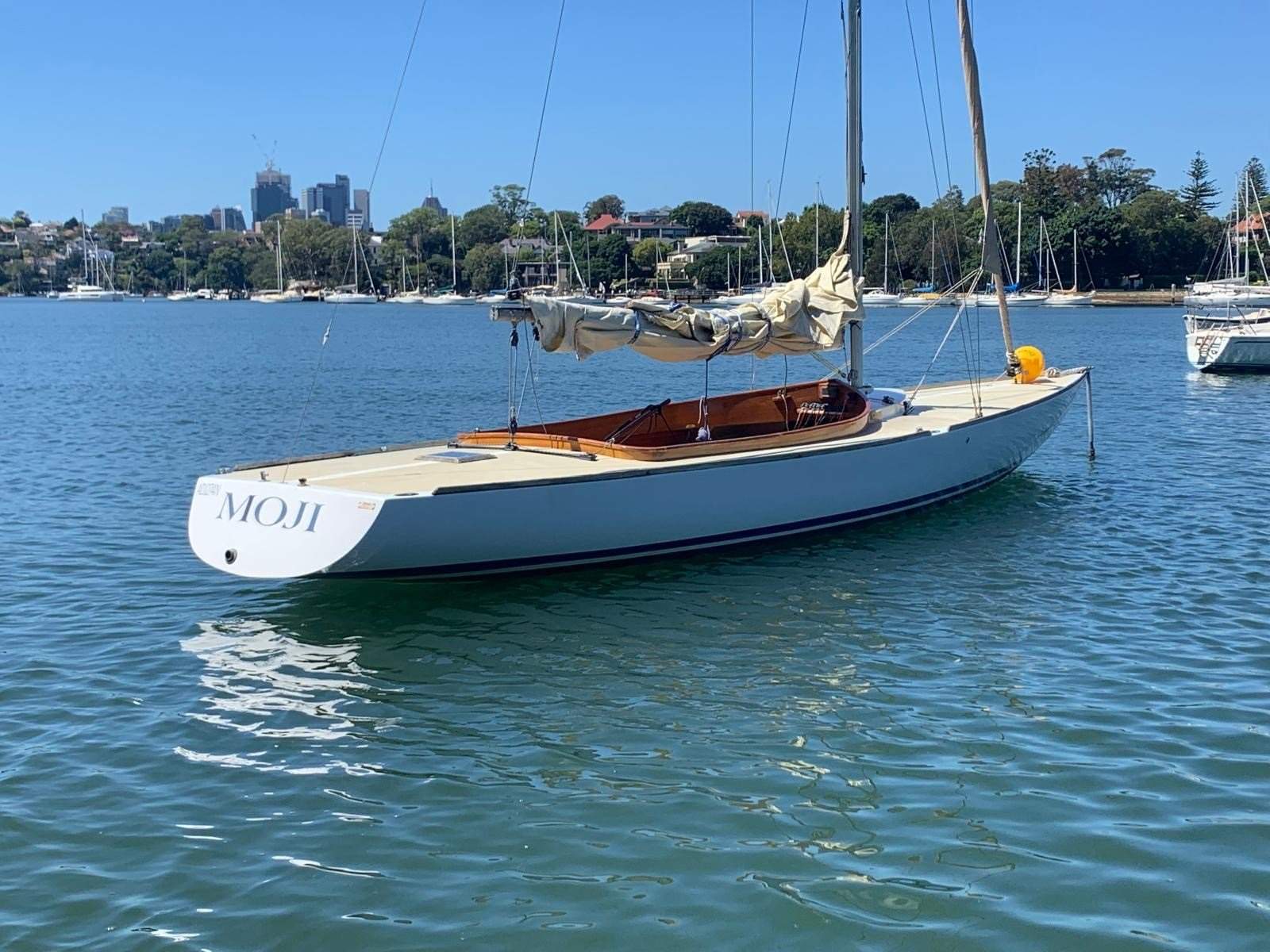 Etchells 32 with diesel motor