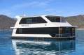 Royadie Houseboat Holiday Home on Lake Eildon:Royadie on Lake Eildon