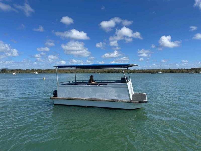 Noosa Cruise Pontoon Boats