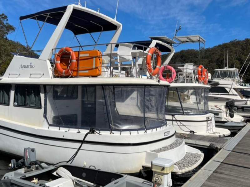 Resort 35 Charter Boat - Turnkey Business Opportunity