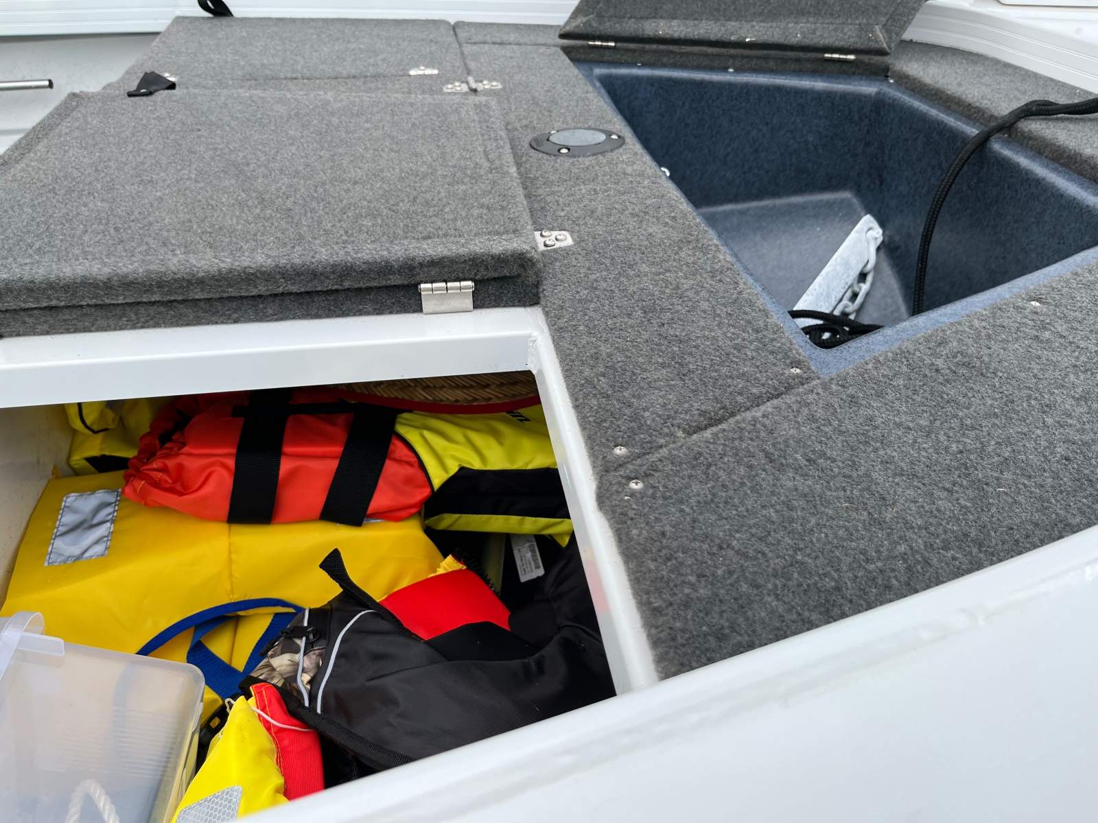 Quintrex 420 Hornet Trophy