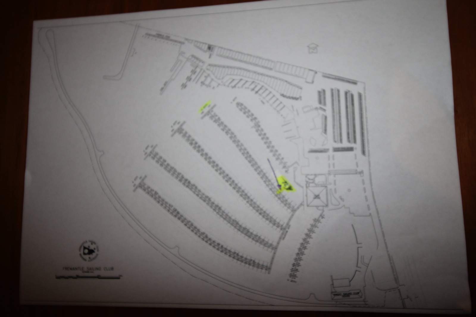 Location Location!! Prized Fremantle Sailing Club 10m Pen. (A21)
