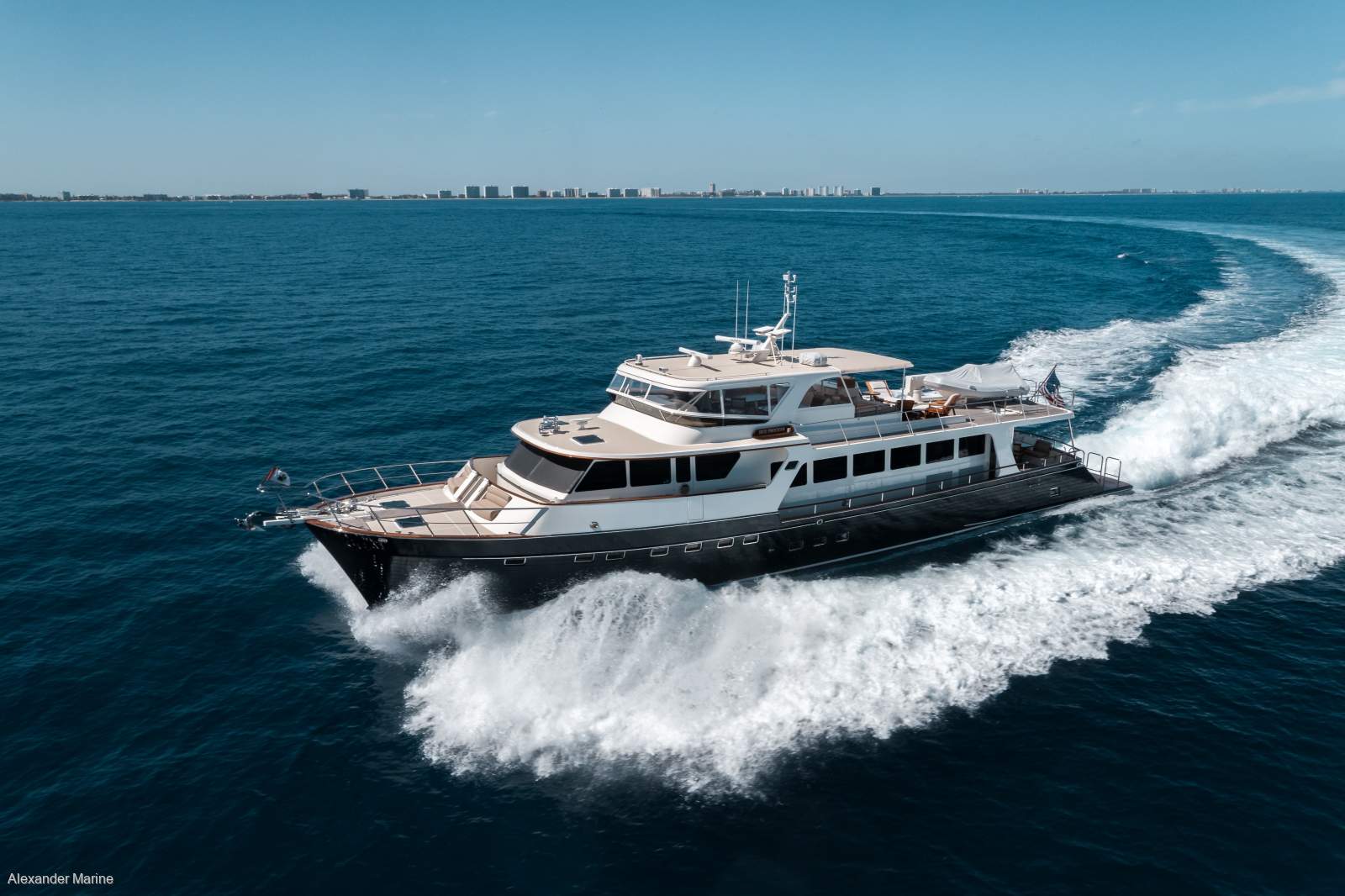 Marlow Yachts 97 Explorer
