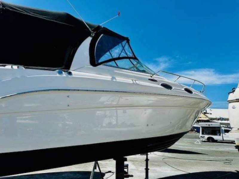 Sea Ray 275 Sundancer