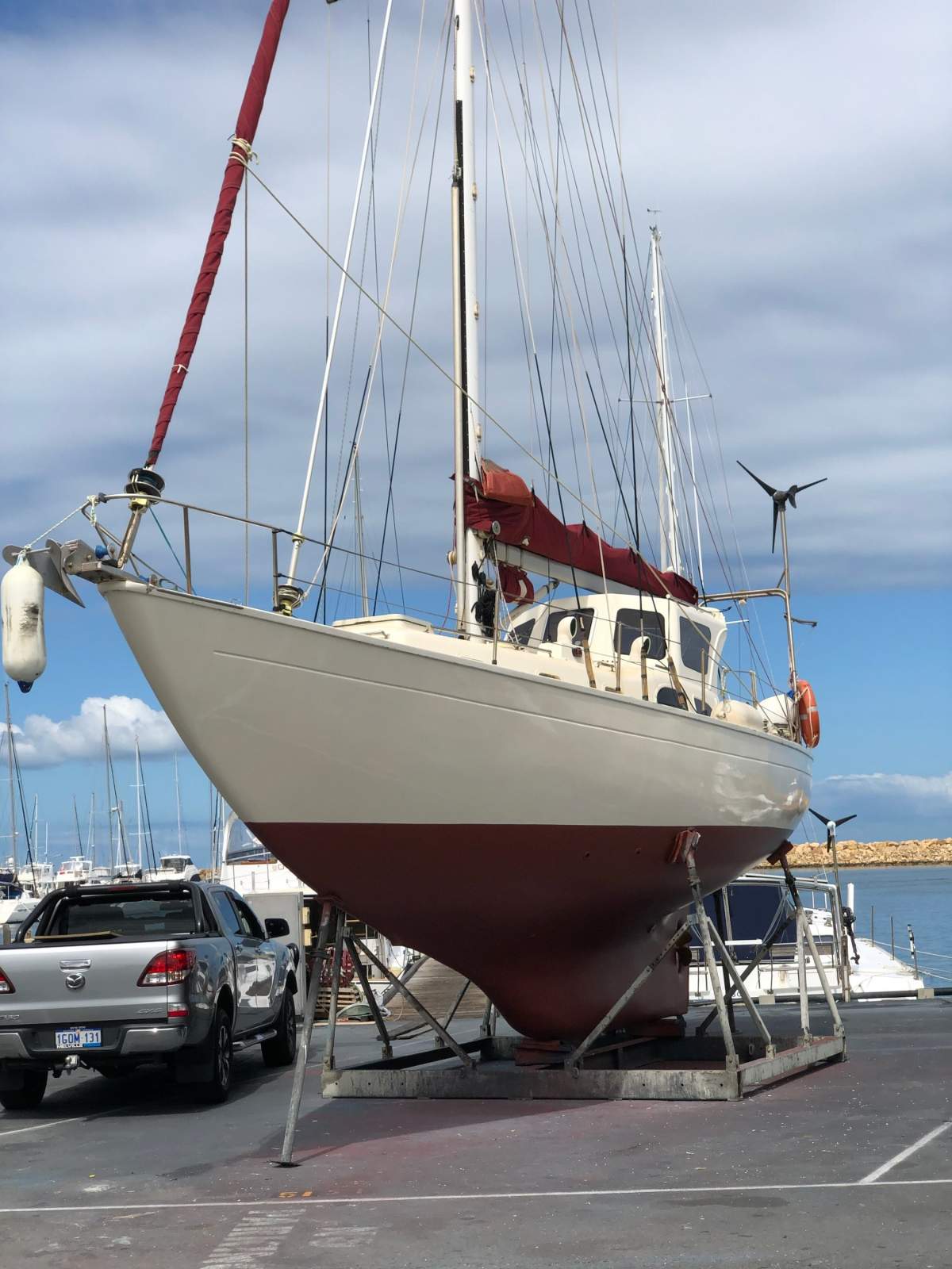 Pearson Invicta II Fibreglass Cruising Yacht (Bargain Buying)