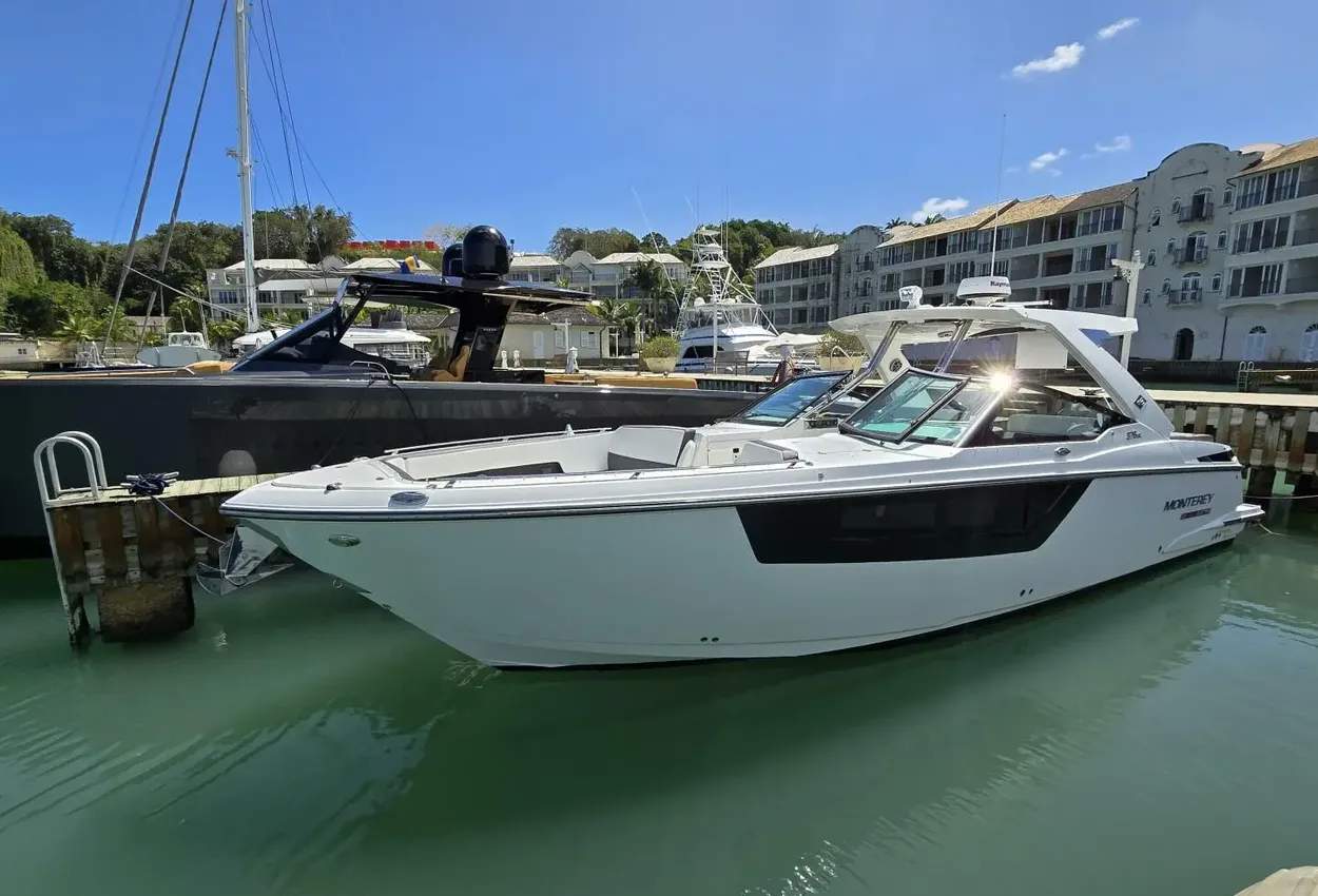 Monterey 378 SE
