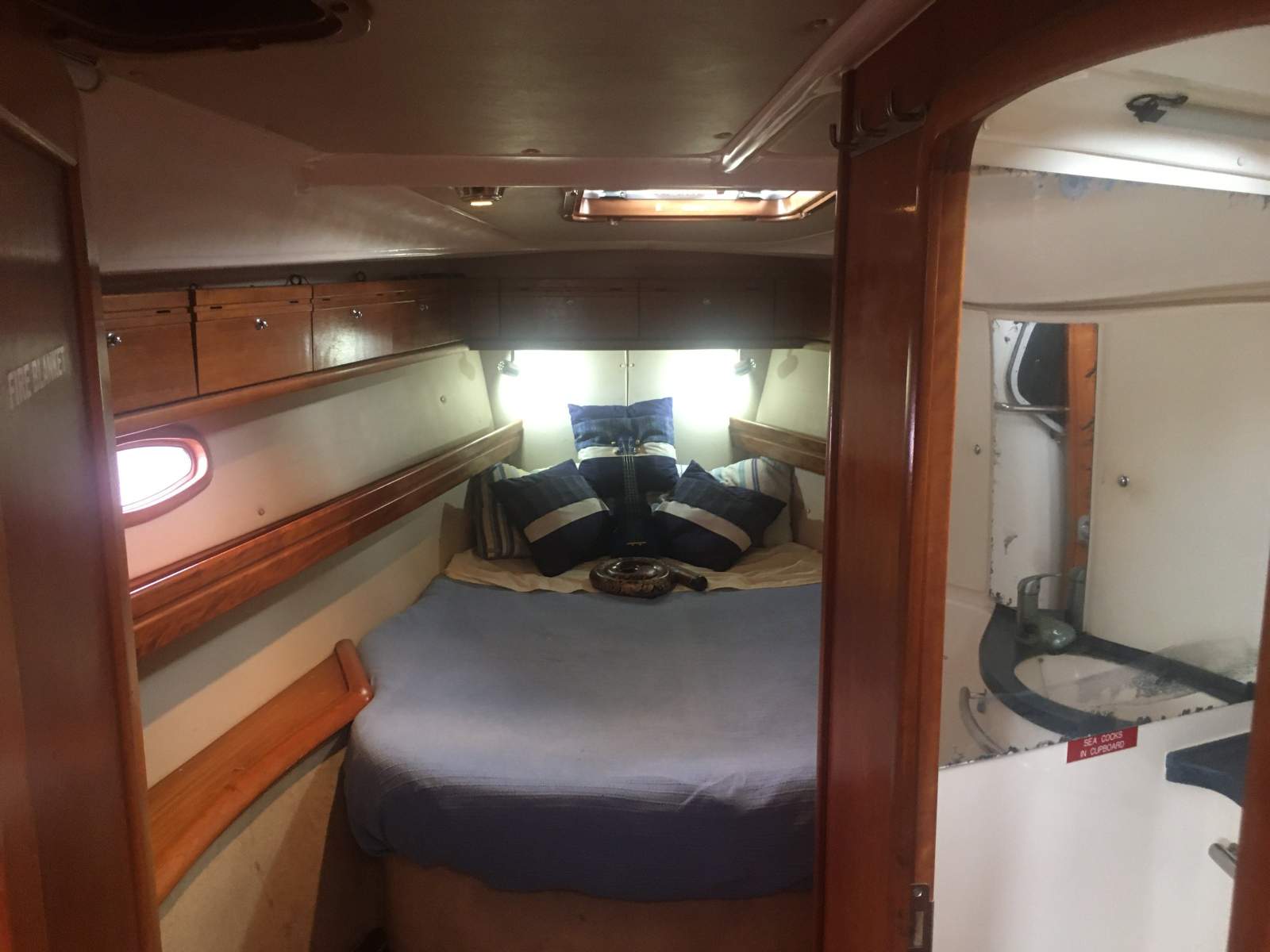 Bavaria 42 Cruiser One Owner !!!! (Darwin NT)