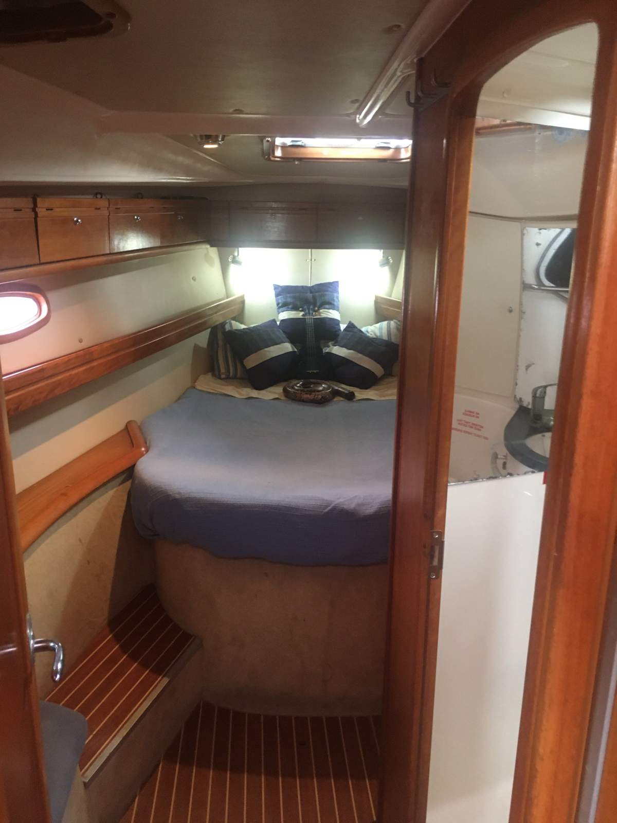 Bavaria 42 Cruiser One Owner !!!! (Darwin NT)