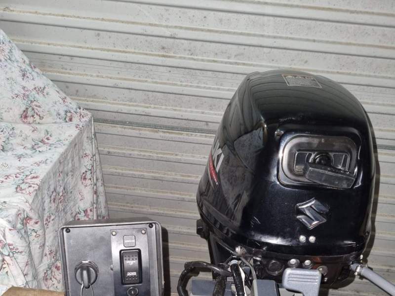 Suzuki outboard