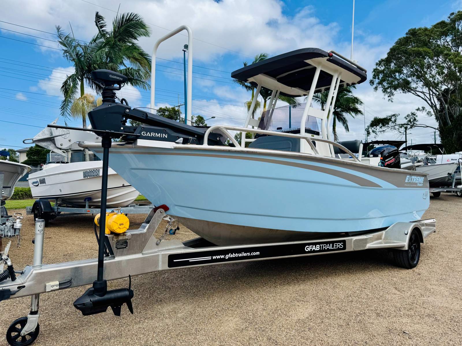 Extreme 545 Centre Console