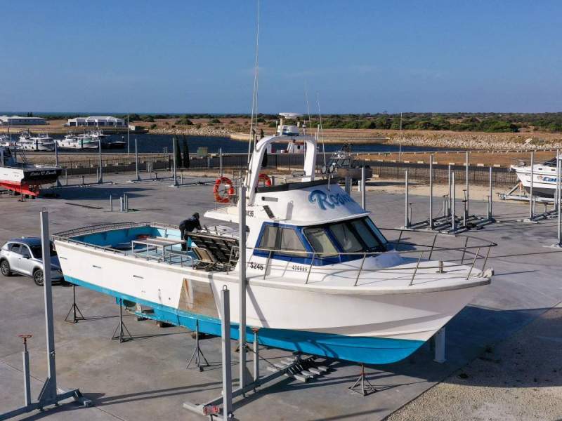Conquest 48 Crayboat