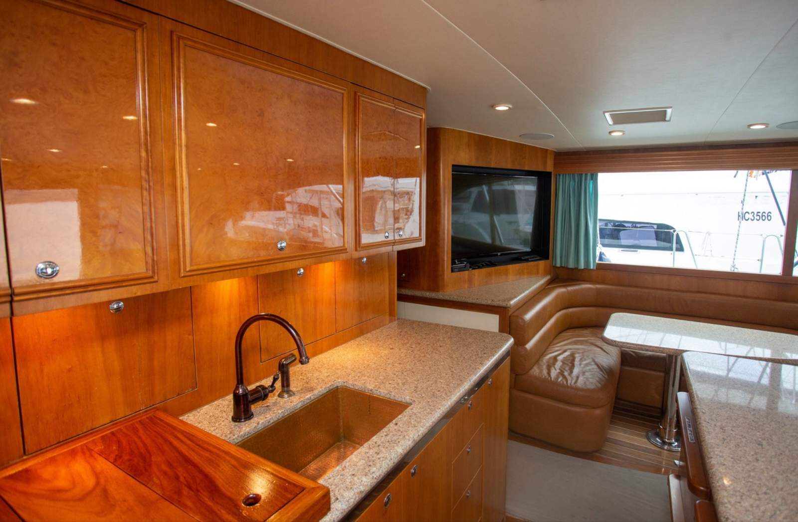 68ft Custom Sportsfisher