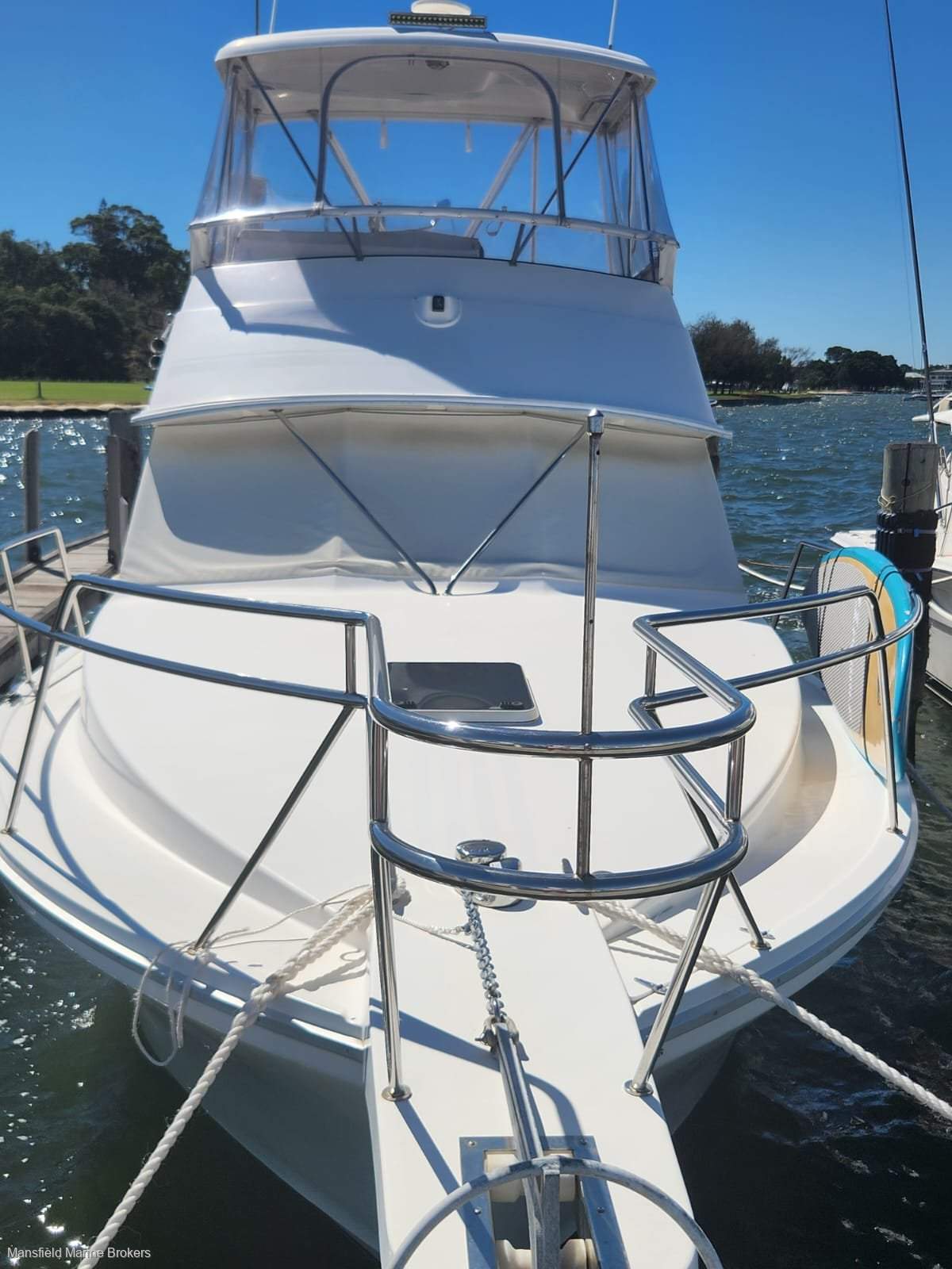 Caribbean 35 Flybridge Cruiser Mk II
