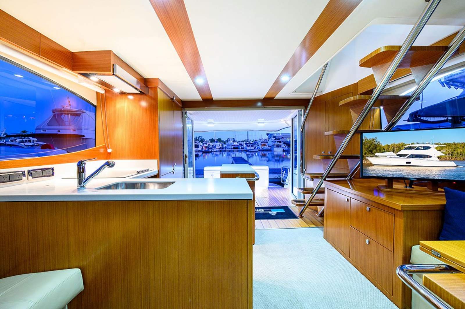 Maritimo M48 Series II 2011