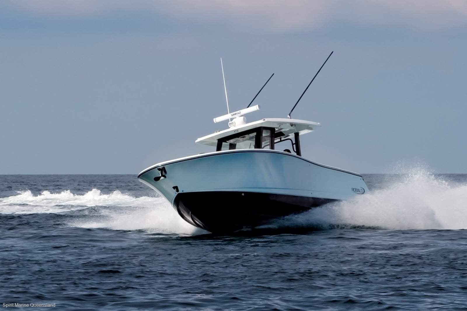 Robalo R360 Centre Console