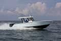 Robalo R360 Centre Console