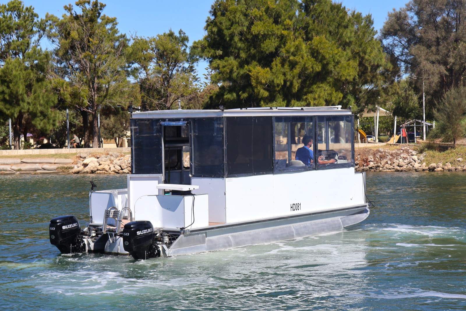 Custom 7.1m Aluminium Tri-Toon & Trailer