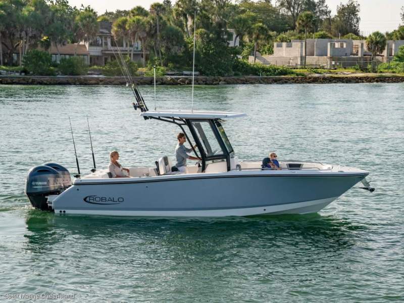 Robalo R250 Centre Console