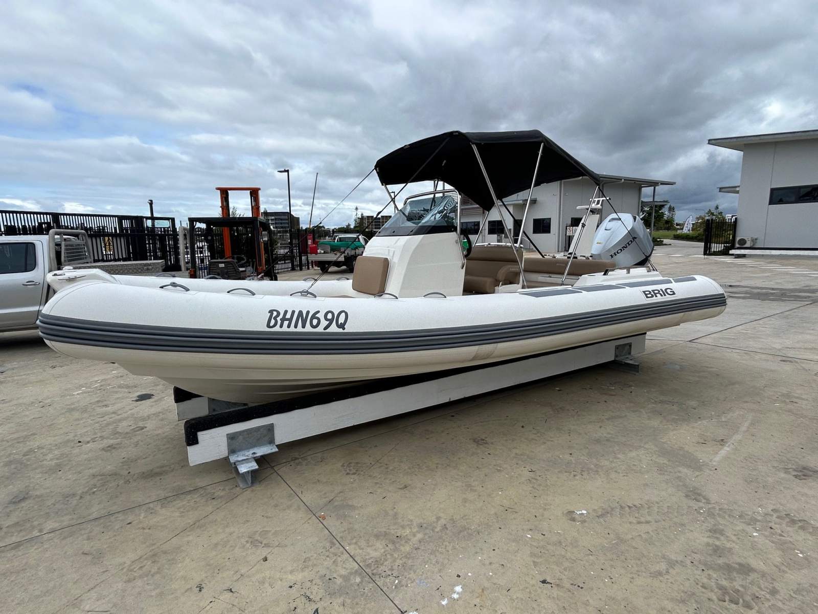 Brig Eagle 670 Low Hours Great Buying