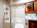 Riviera 4400 Sport Yacht