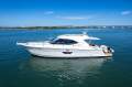 Riviera 4400 Sport Yacht