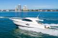 Riviera 4400 Sport Yacht