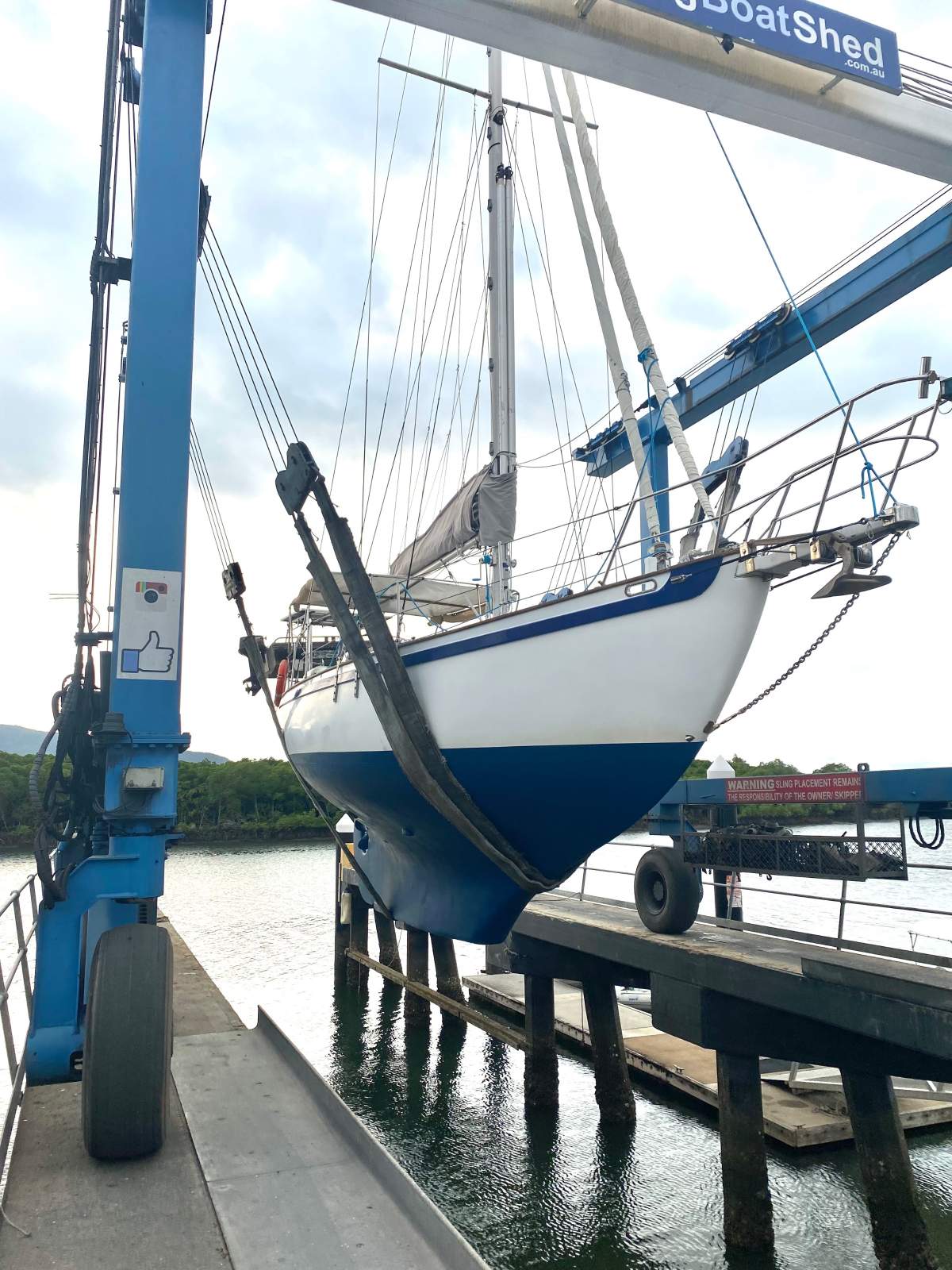 Tradewinds 33 - Bluewater and Coastal Cruiser