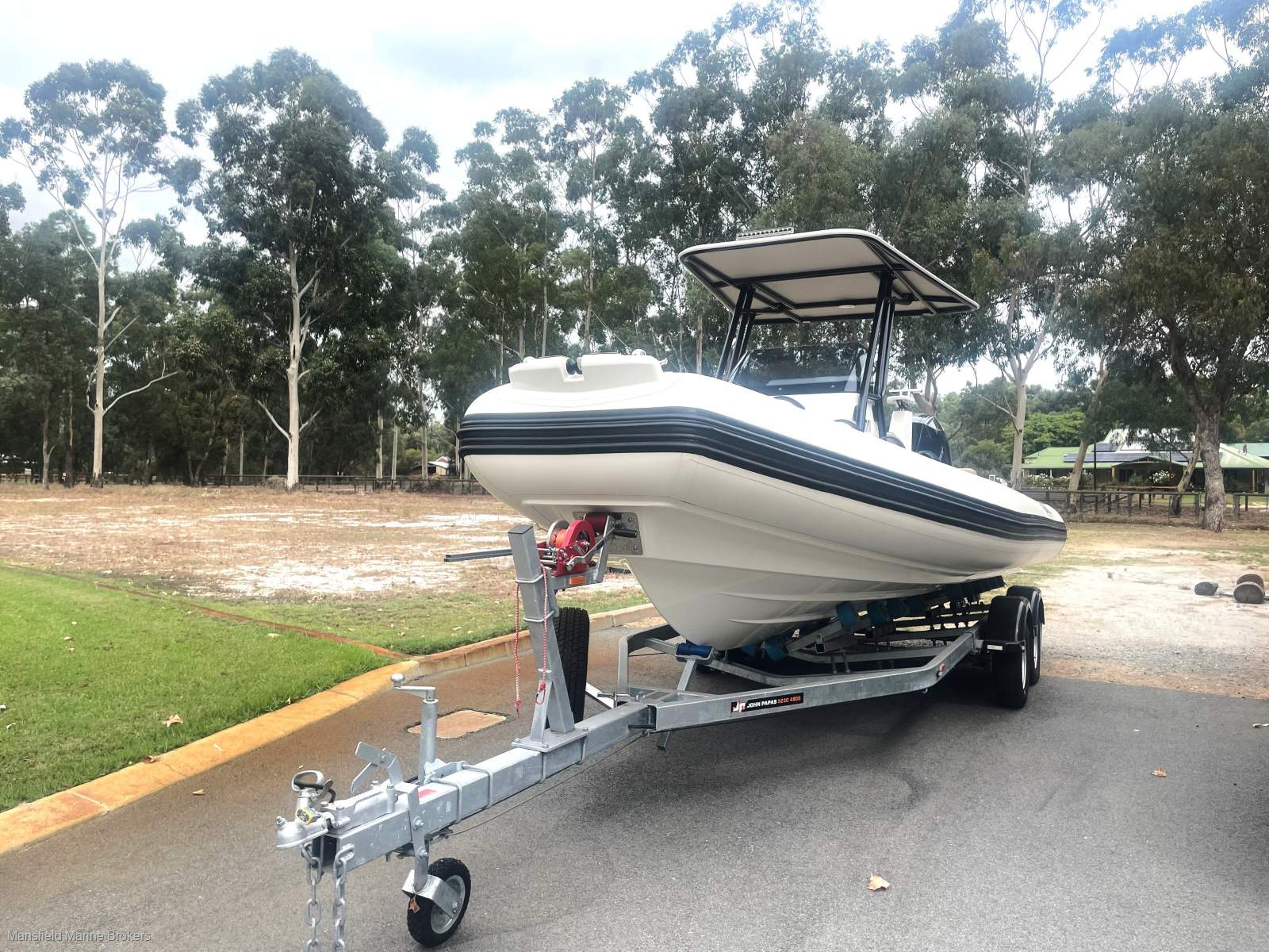 Brig Eagle 670 T-Top Merc 225 DTS & Trailer