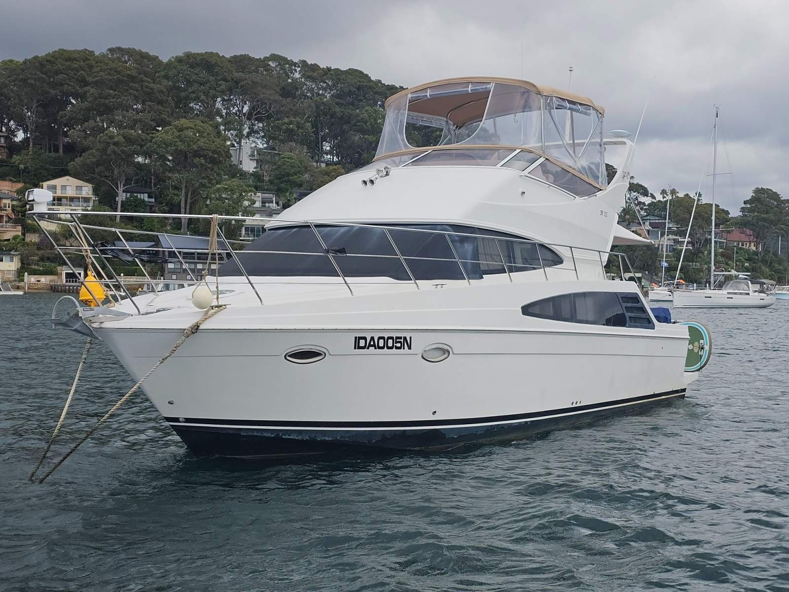 Carver 38 Super Sport