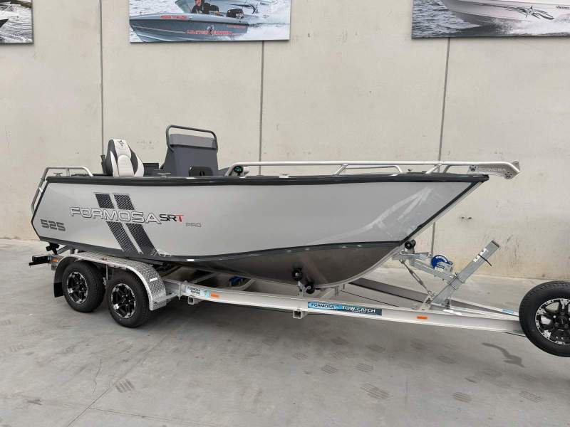 Formosa 525 SRT Side Console Pro Deck