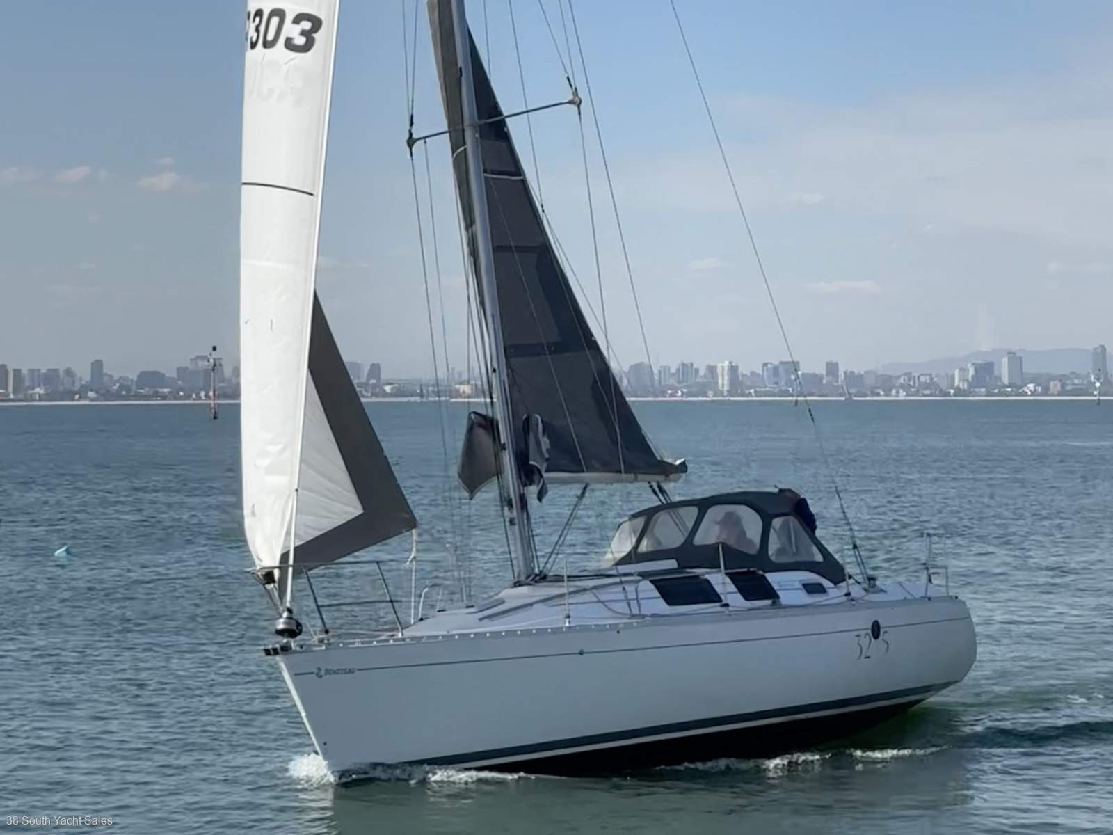 Beneteau First 32s5 Cruiser-Racer