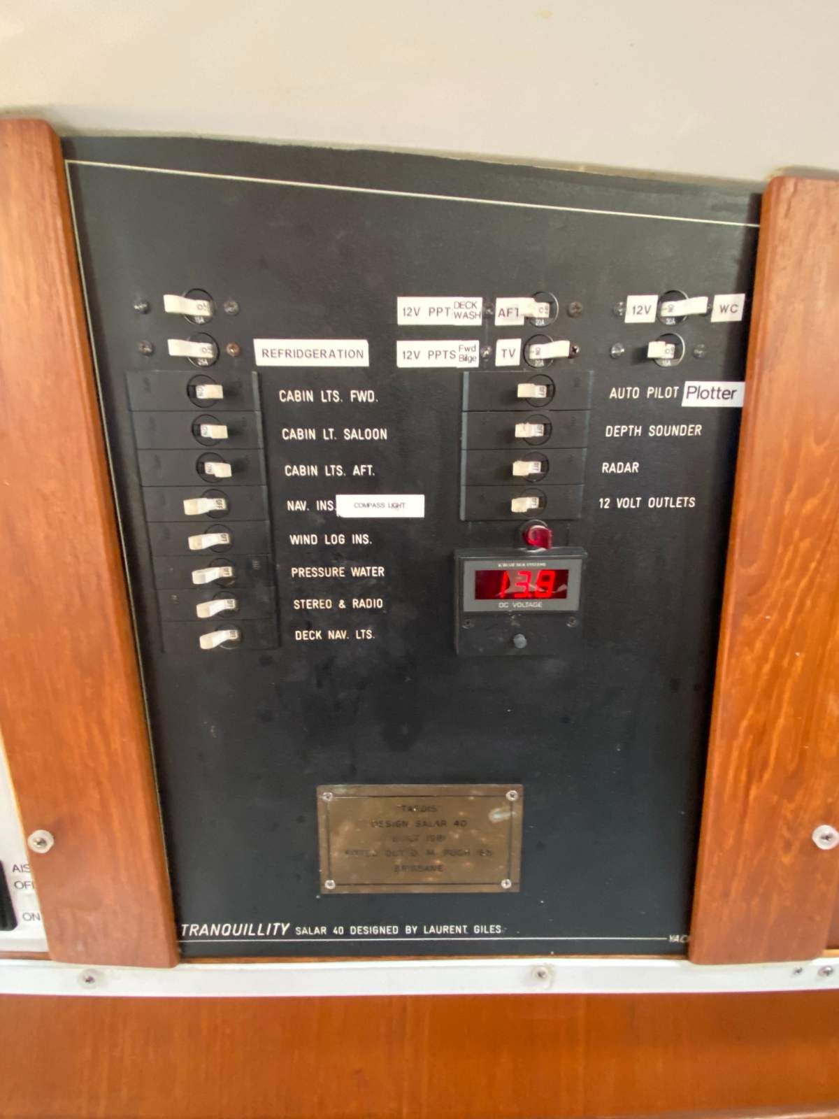 Salar 40 Pilothouse Tardis V