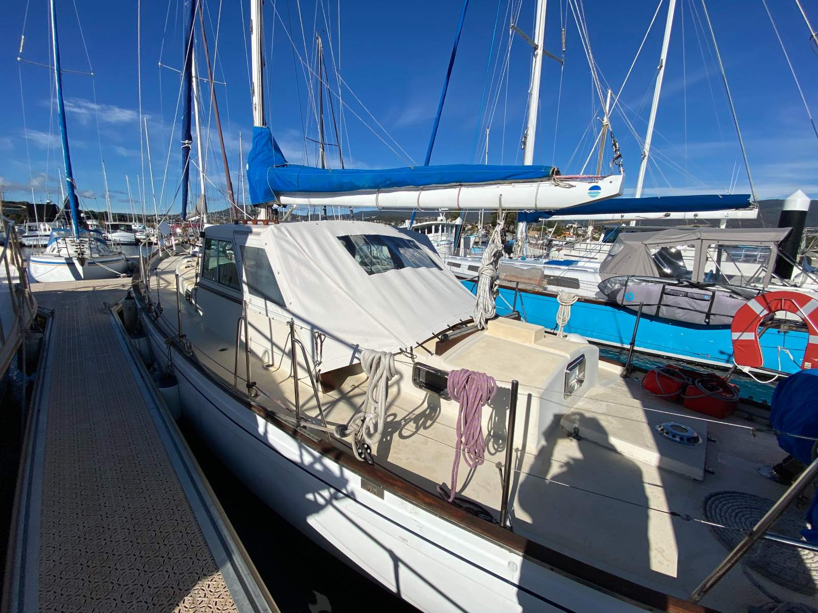 Salar 40 Pilothouse Tardis V