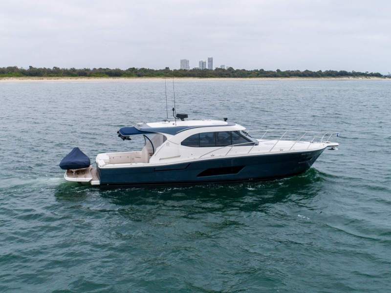 Riviera 445 SUV - Seakeeper 6 Gyro