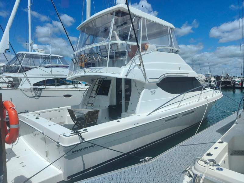 Mustang 43 Sportsfisher