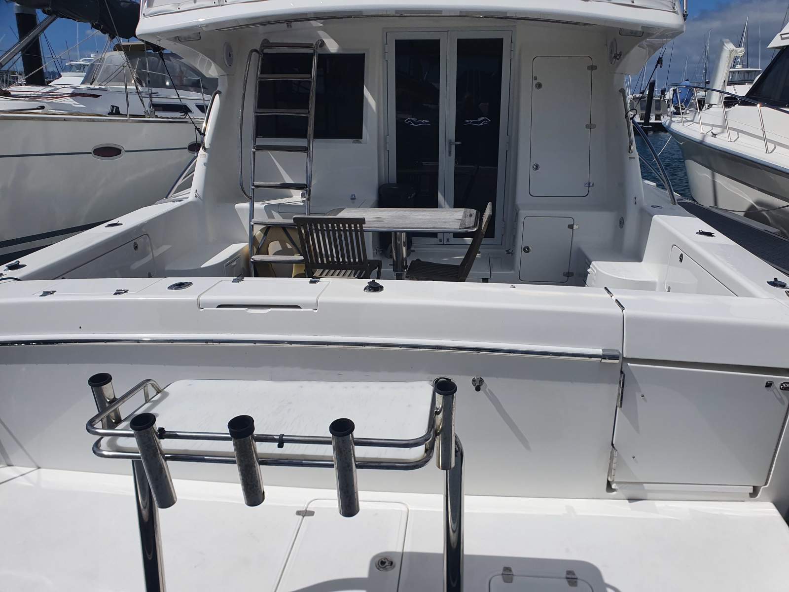 Mustang 43 Sportsfisher