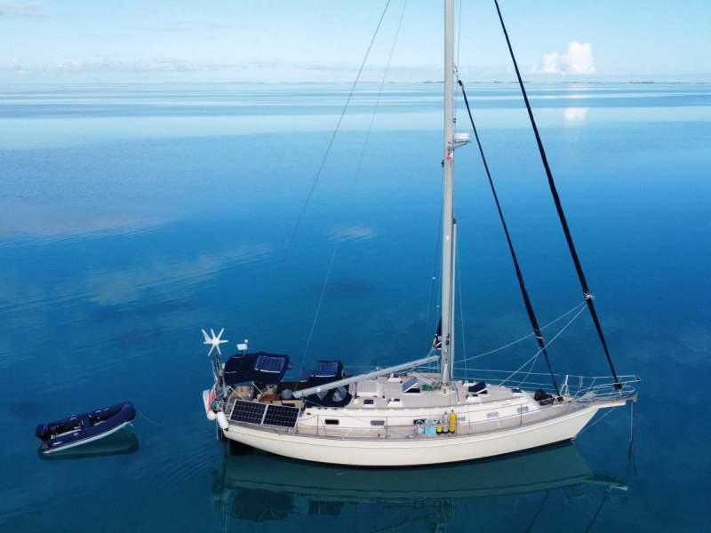 Island Packet 40