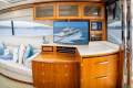 Riviera 6000 Sport Yacht