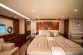 Riviera 6000 Sport Yacht