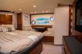 Riviera 6000 Sport Yacht