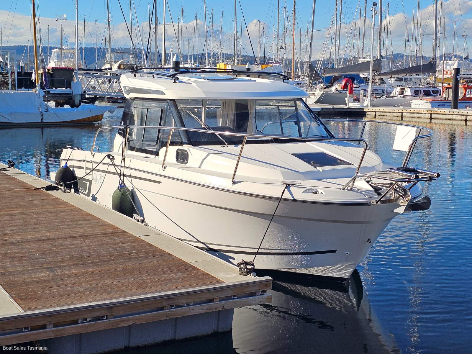 Jeanneau Merry Fisher 795 Series 2 &ndash; HUGE SAVINGS ON NEW!