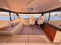 Maritimo M51 Cruising Motoryacht - Only 250 hours from new!
