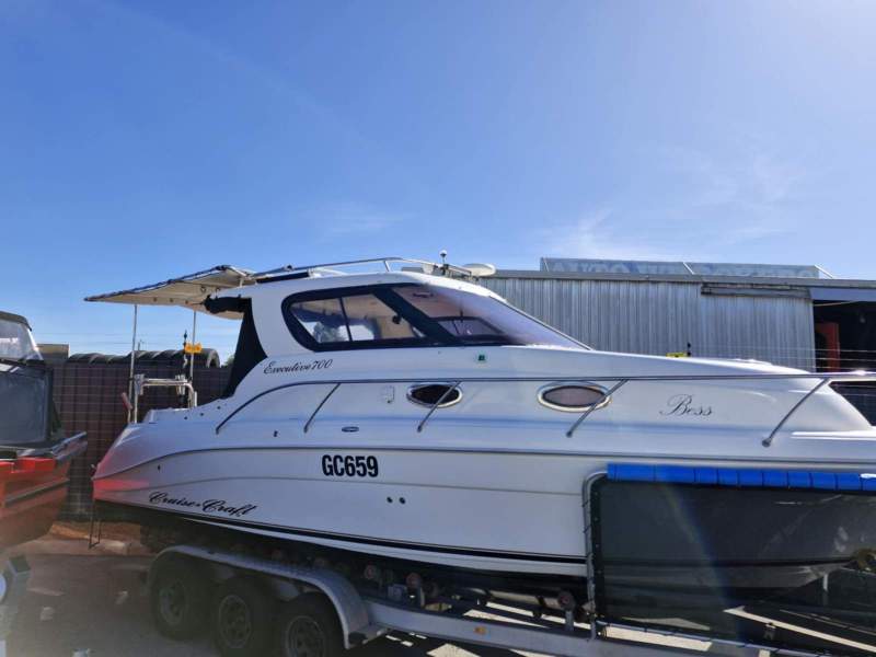 CruiseCraft Executive 700