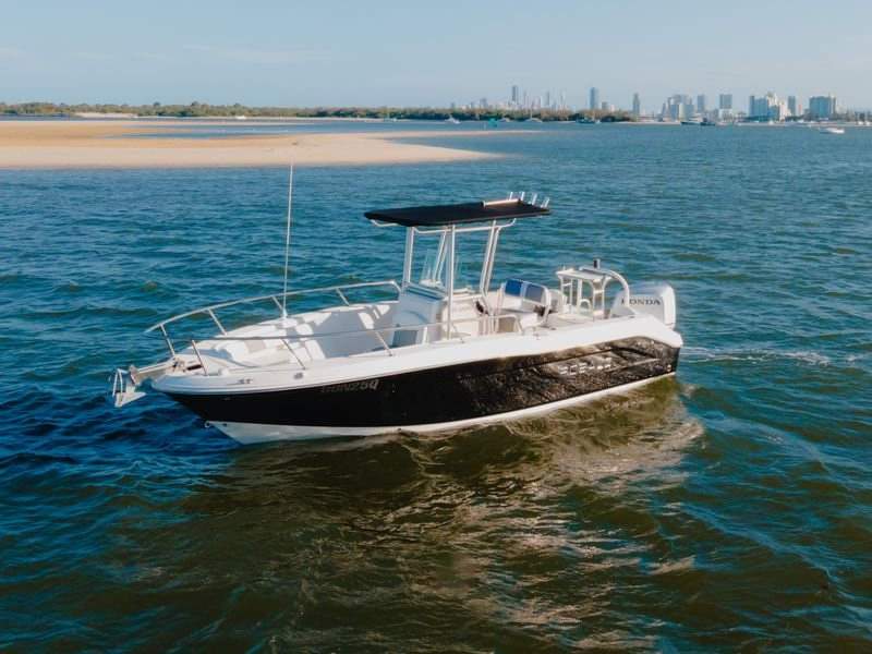 Robalo R200