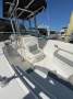 Robalo R200