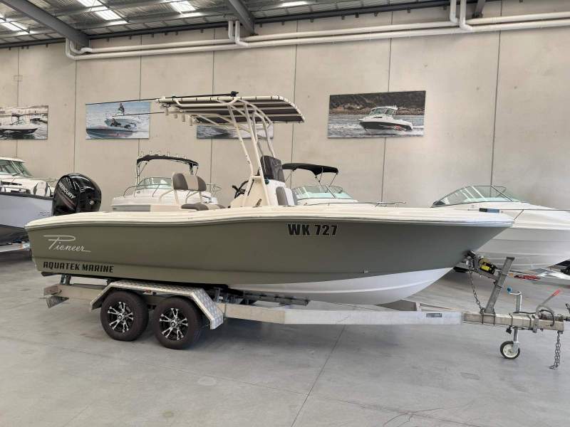 Pioneer 202 Sportfish