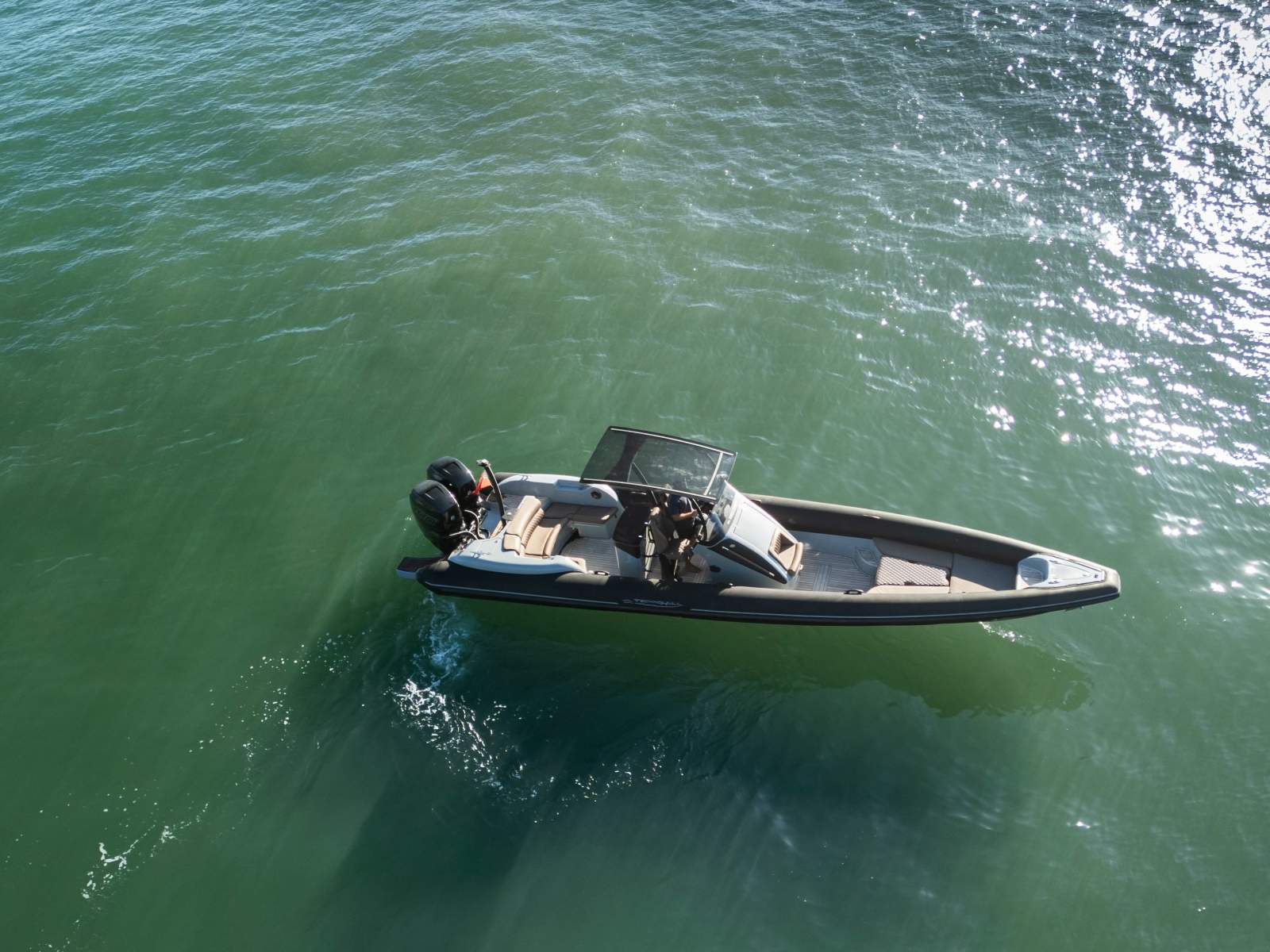 Technohull SeaDNA 999
