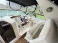 Sea Ray 3300 Express
