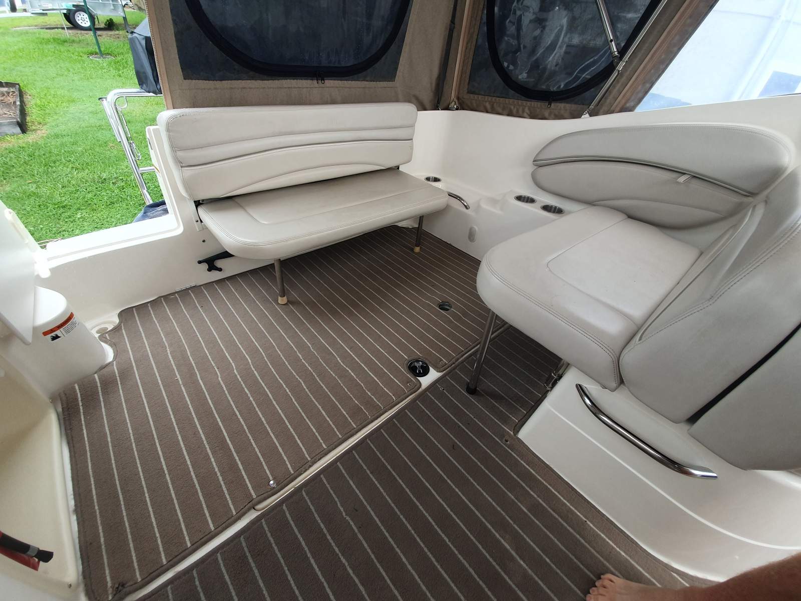 Larson Cabrio 240