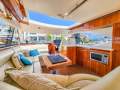 Riviera 5000 Sport Yacht